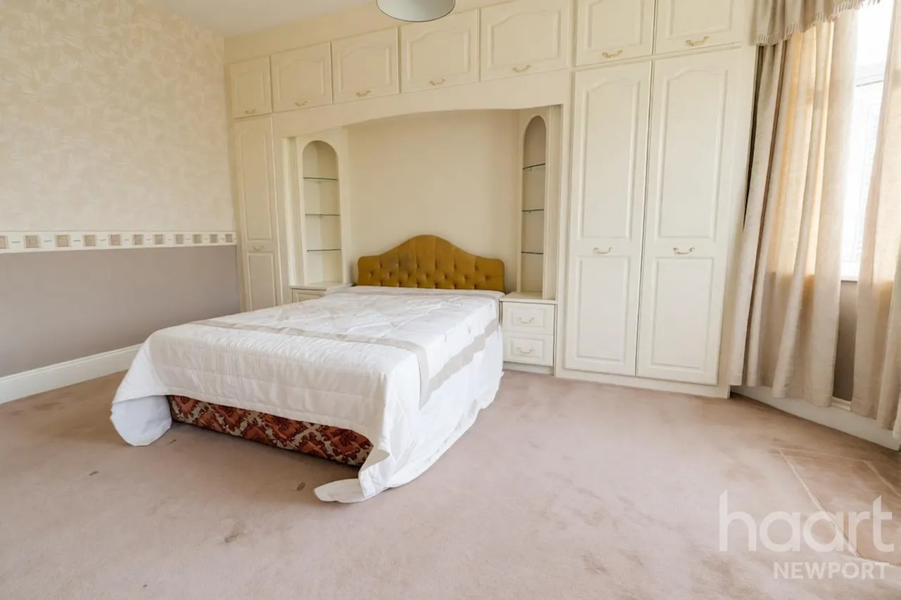 Risca Road, Newport, NP20, photo 14