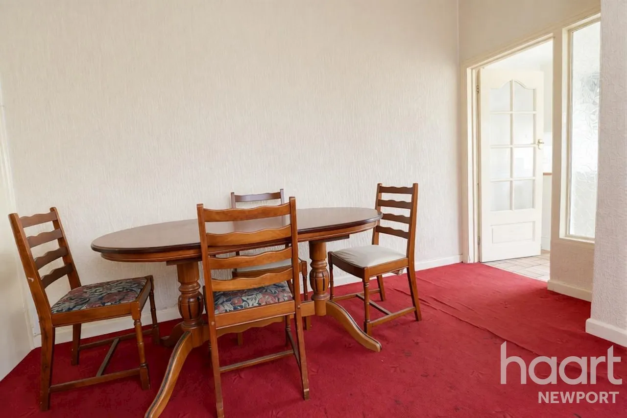 Risca Road, Newport, NP20, photo 7