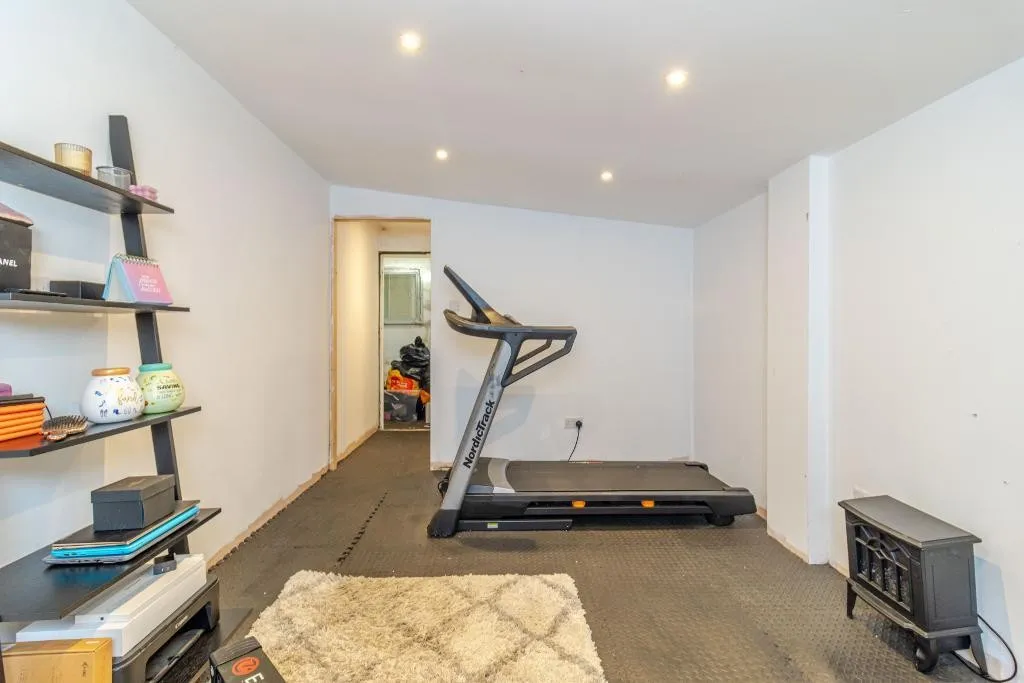 Westhall Park, Warlingham, photo 19