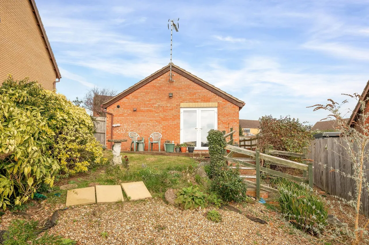 Hilltop Drive, Oakham, LE15, photo 16