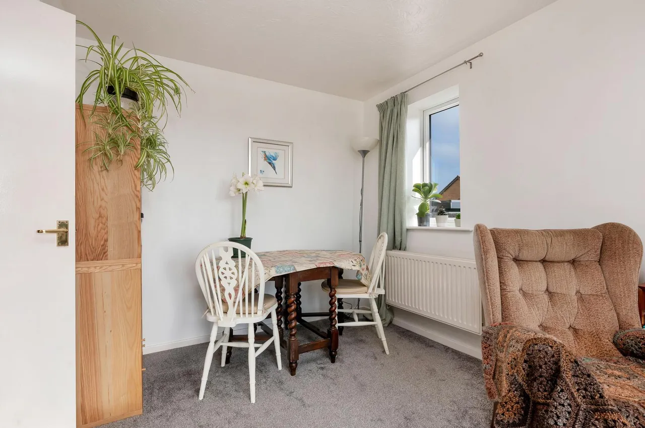 Hilltop Drive, Oakham, LE15, photo 4
