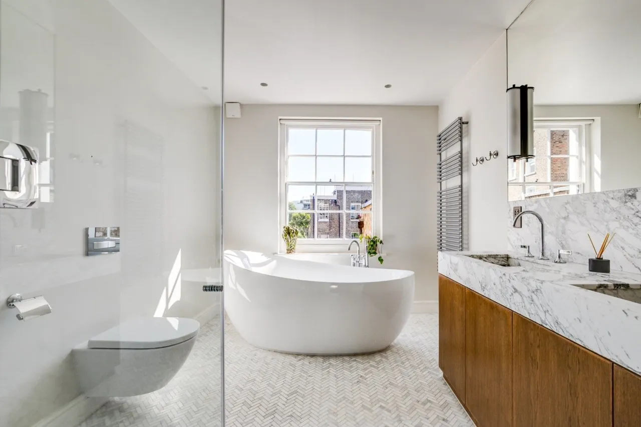 Hereford Road, London, W2, photo 6