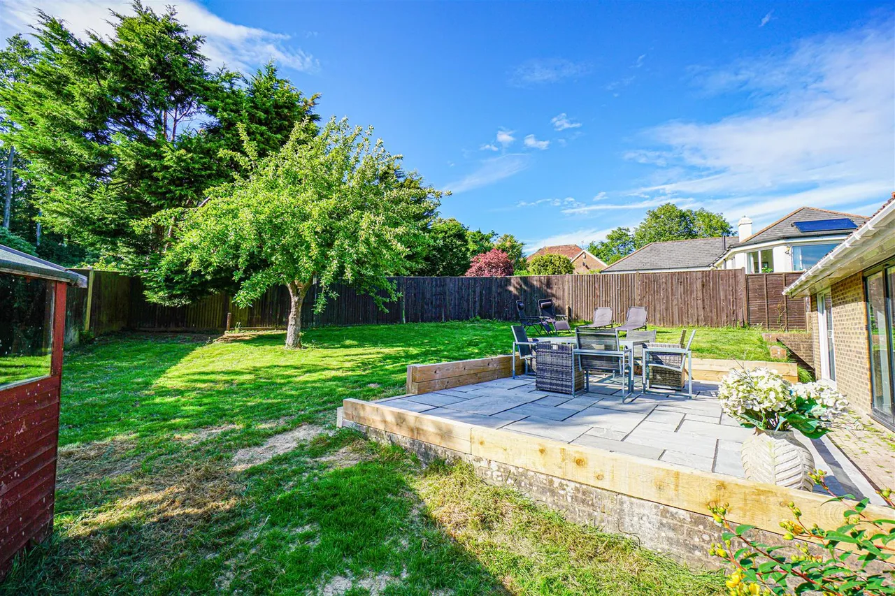 Beauharrow Road, St. Leonards-On-Sea, photo 4