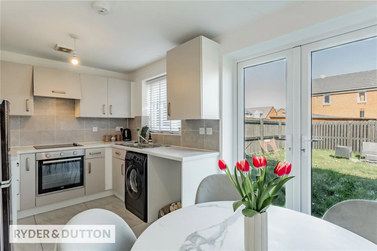 Salisbury Drive, Balderstone, OL11, photo 6