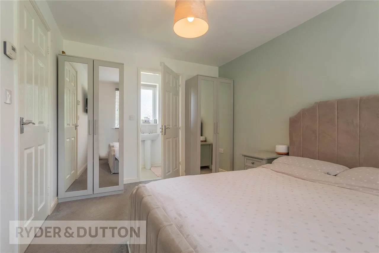 Salisbury Drive, Balderstone, OL11, photo 9