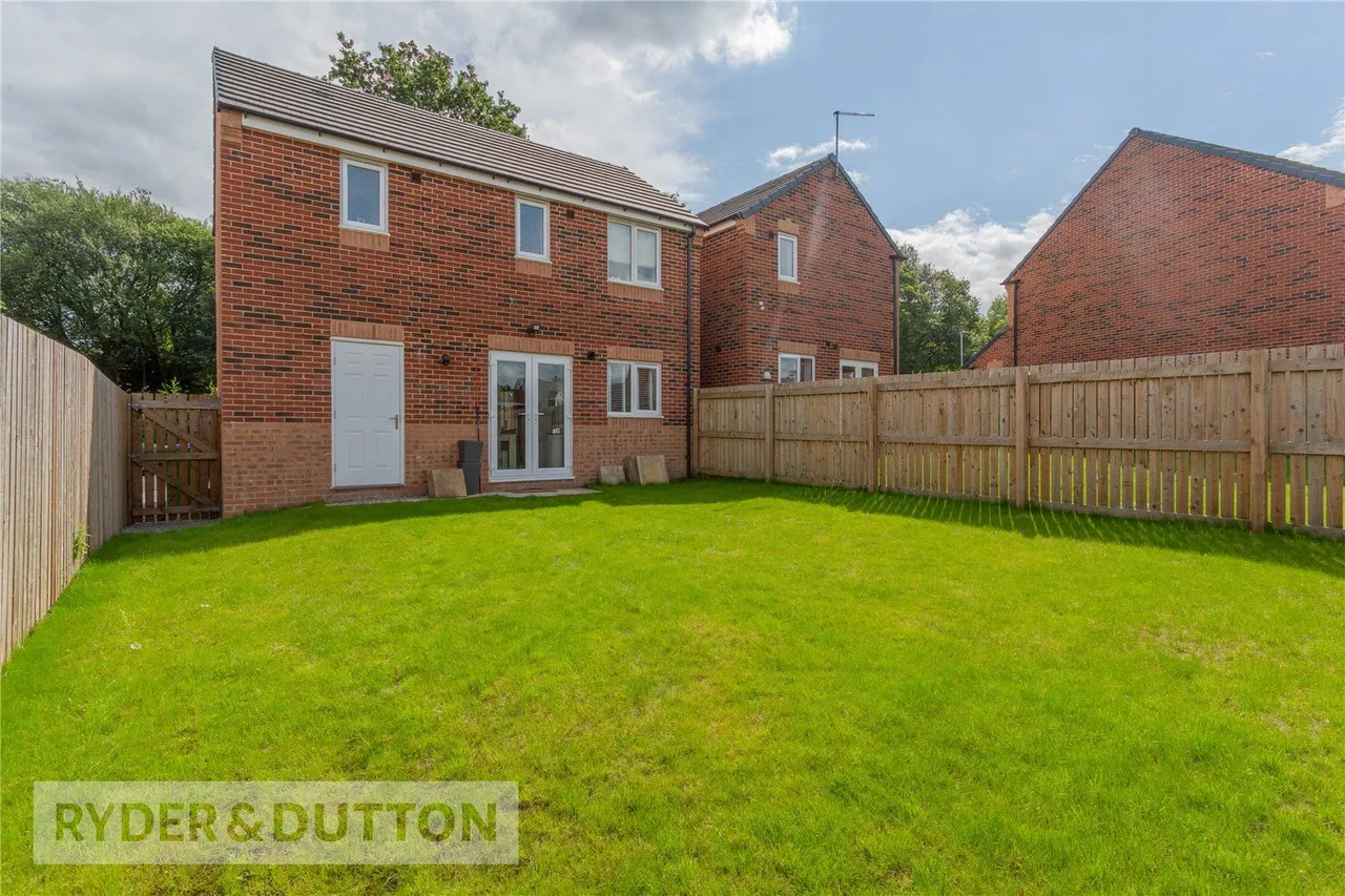 Salisbury Drive, Balderstone, OL11, photo 18