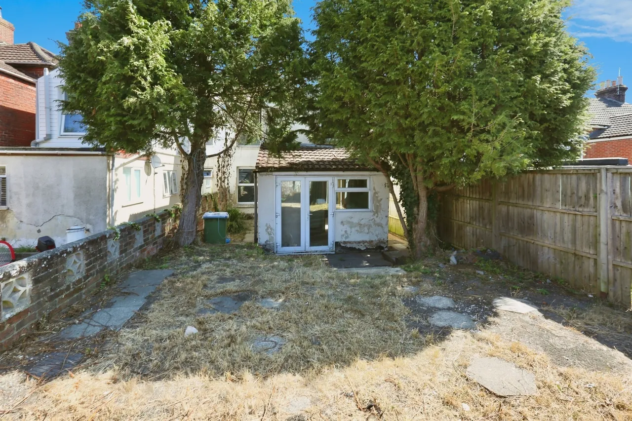 Hartlands Road, Fareham, PO16, photo 17