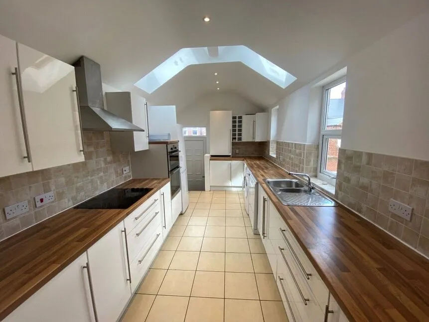 6 bed house to rent, Glenthorn Road, Newcastle upon Tyne, NE2