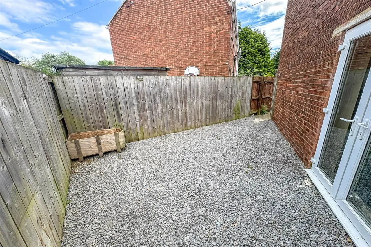 Lawrence Avenue, South Shields, NE34, photo 11