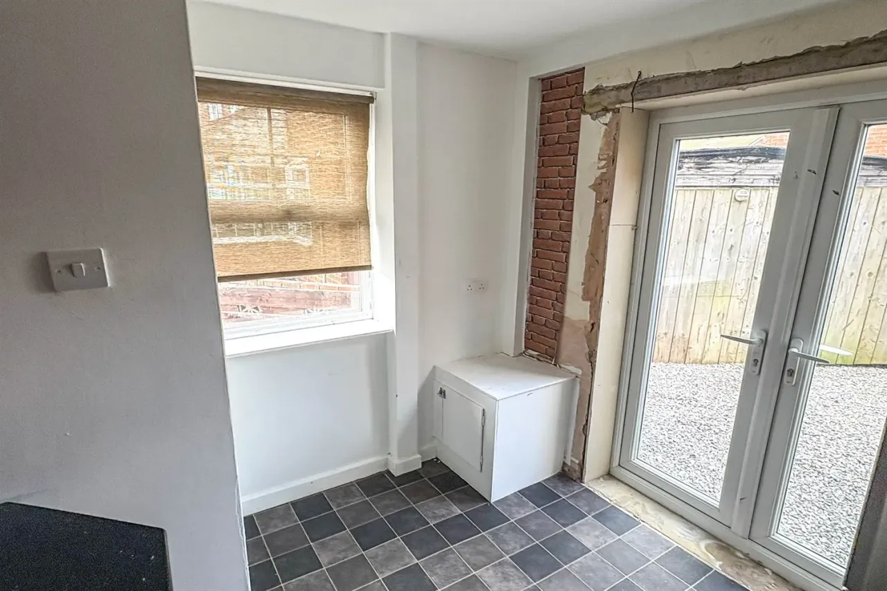 Lawrence Avenue, South Shields, NE34, photo 6