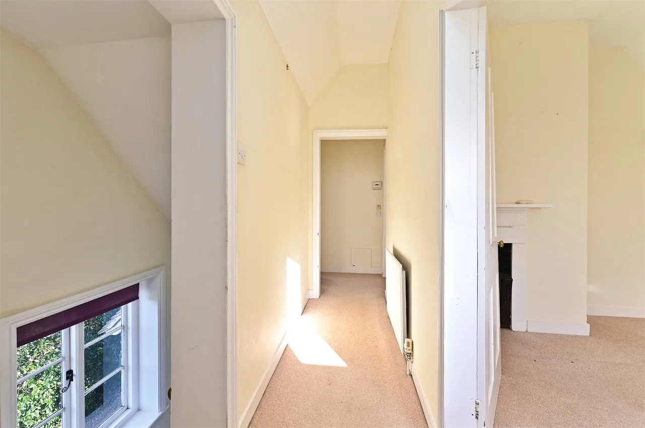 King Street, Odiham, Hook, Hampshire, RG29 1NH, photo 10