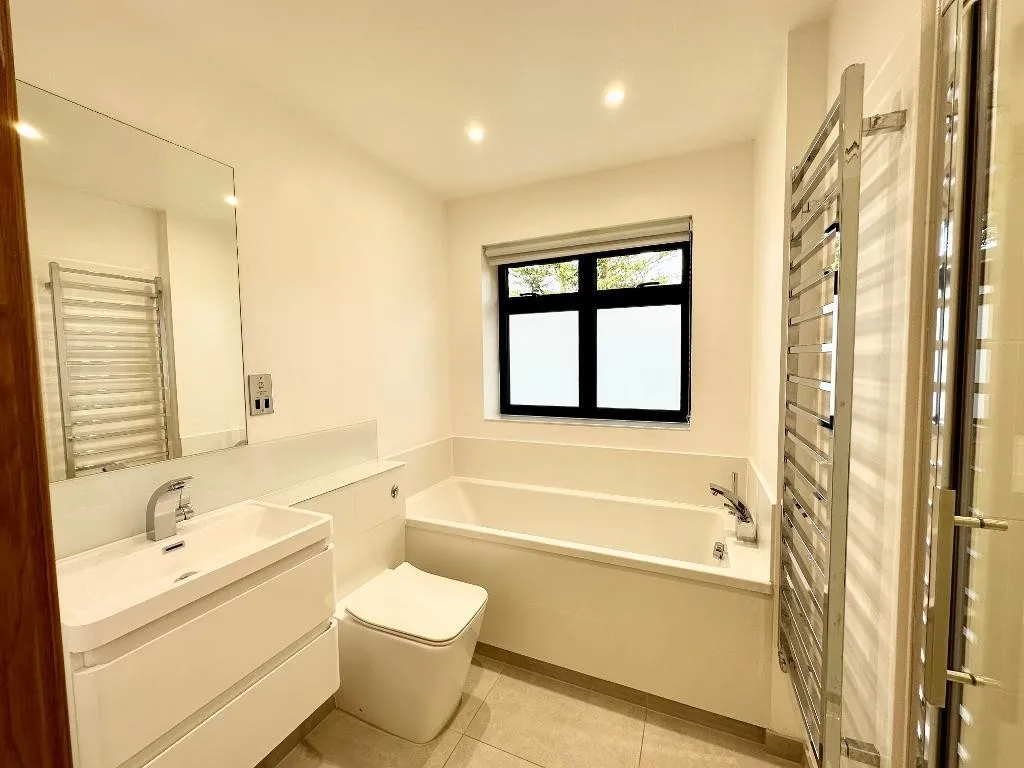 Elmfield Way, Sanderstead, photo 6