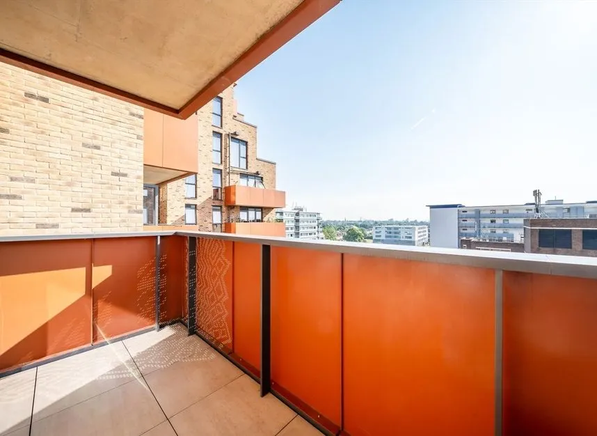 Smithy Lane, Hounslow, TW3, photo 6