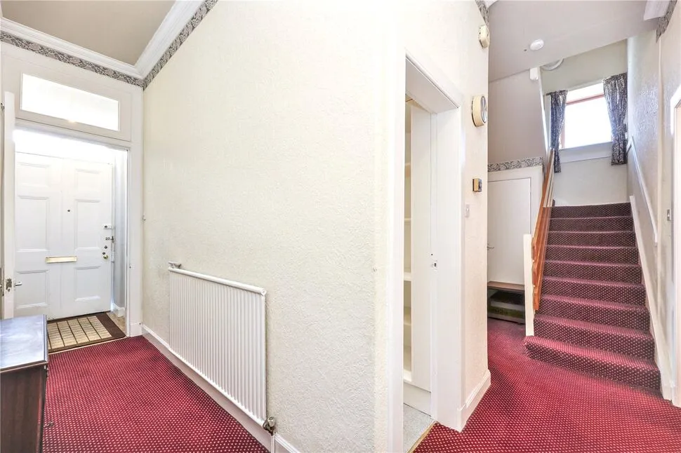Pittencrieff Street, Dunfermline, KY12, photo 16