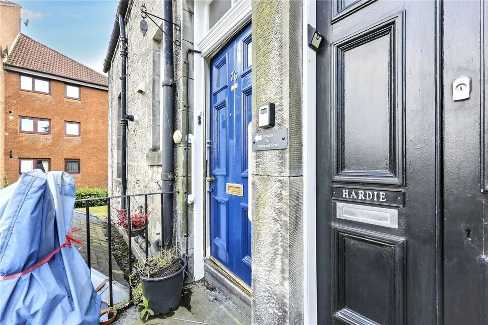 Pittencrieff Street, Dunfermline, KY12, photo 28
