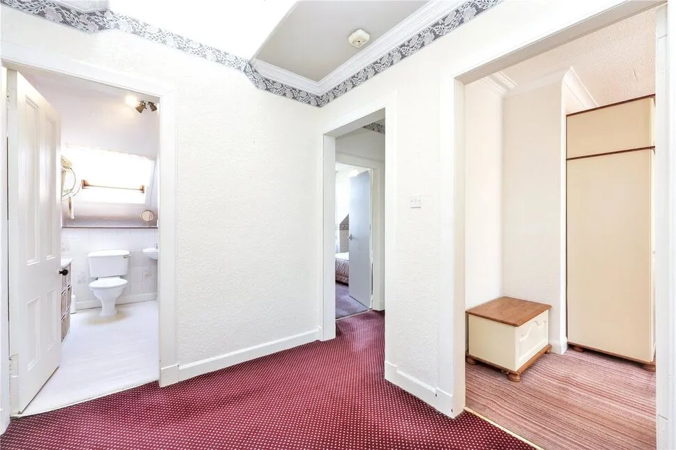 Pittencrieff Street, Dunfermline, KY12, photo 27