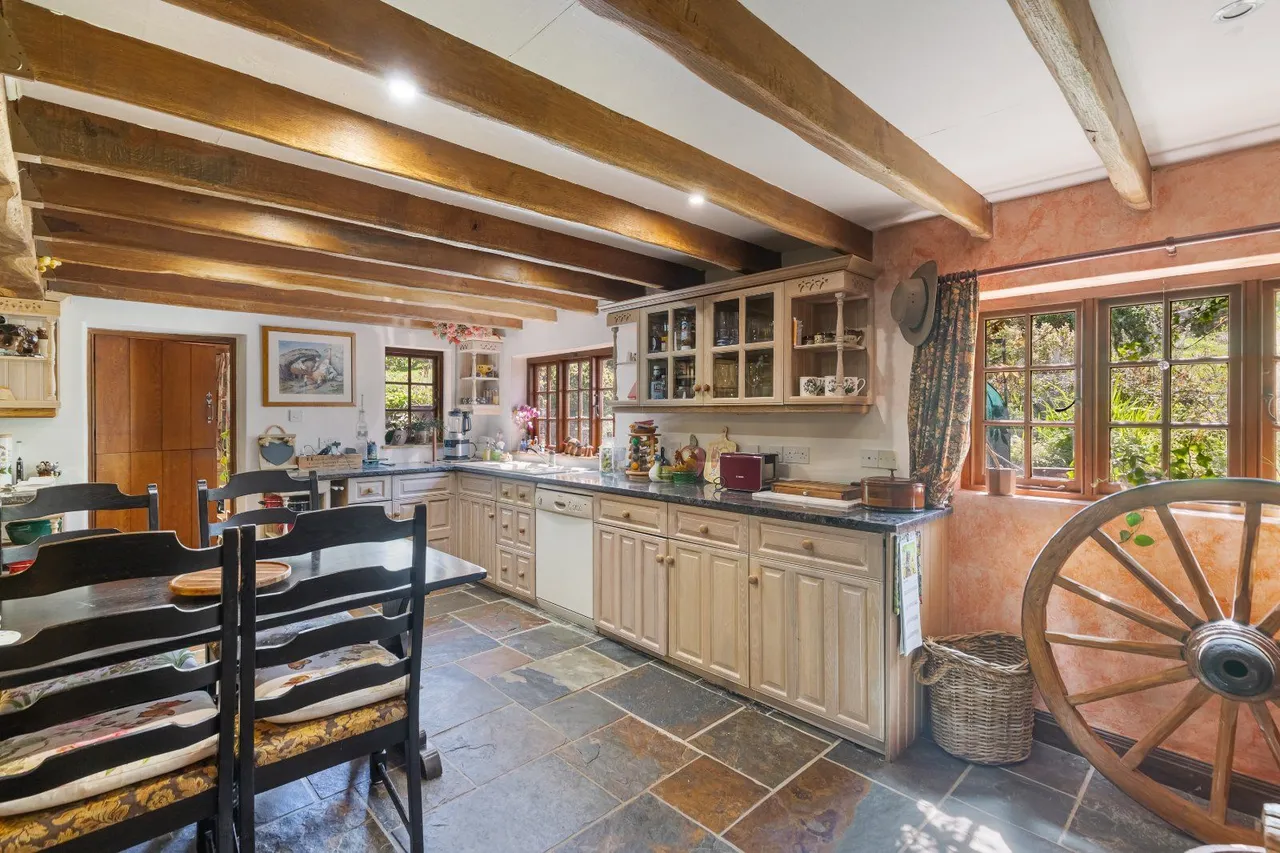 Bolberry, Malborough, Kingsbridge, Devon, TQ7 3EA, photo 6