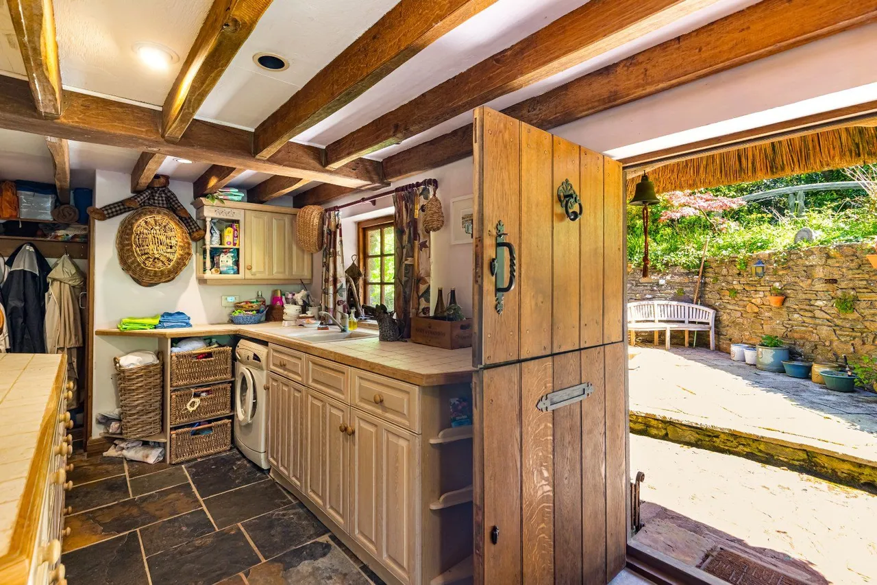 Bolberry, Malborough, Kingsbridge, Devon, TQ7 3EA, photo 8