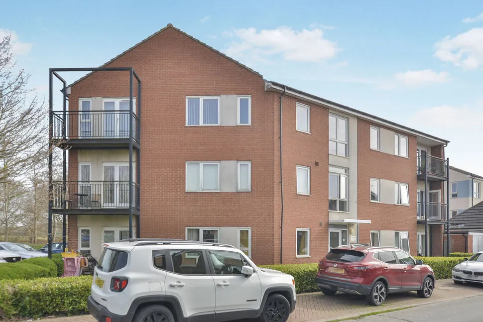2 bed flat for sale — Speldhurst Close, Ashford, Kent, TN23