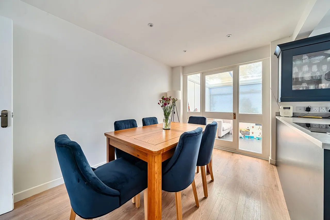 Wyville Road, Frome, BA11, photo 6