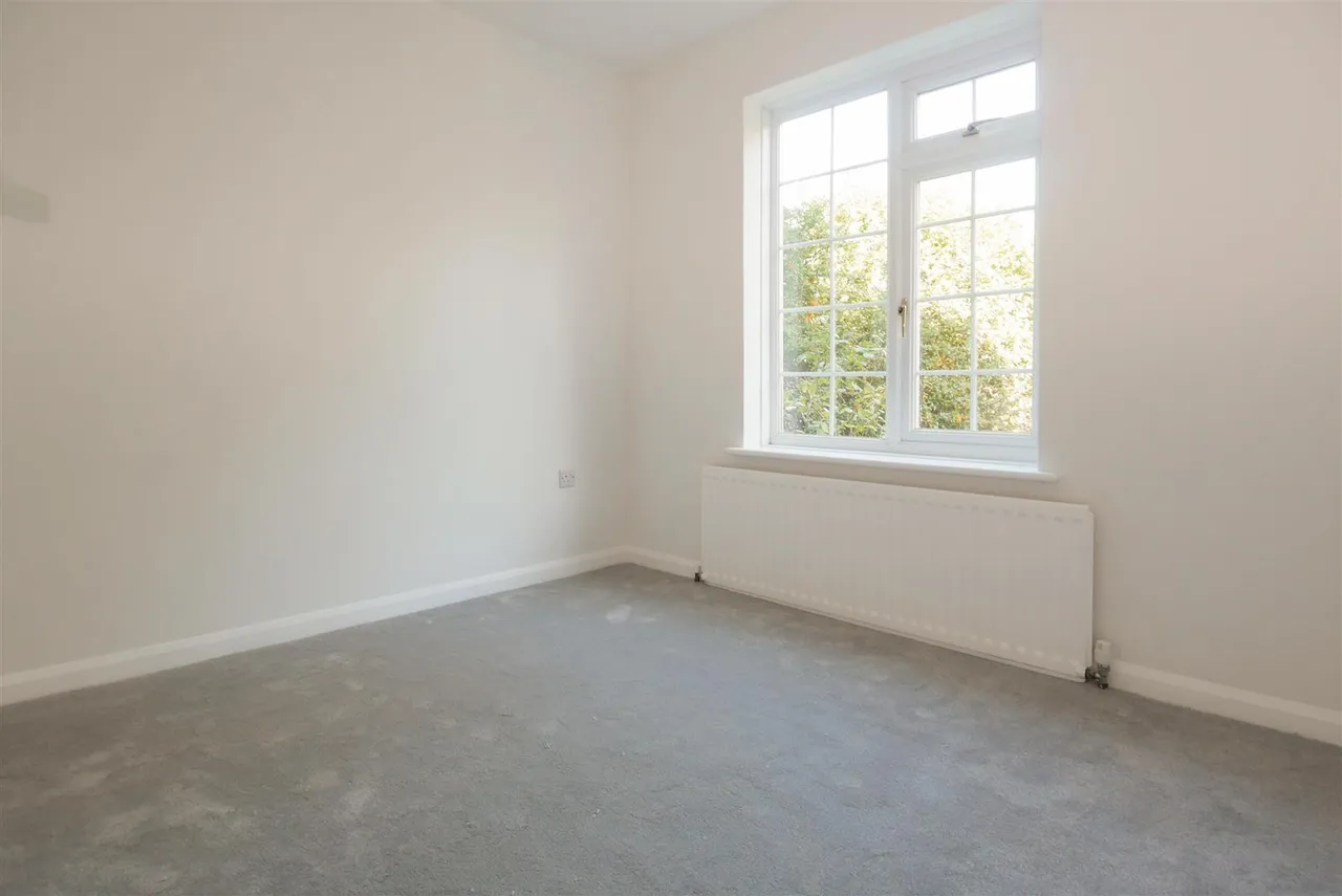 Cornfield Close, Littlehampton, photo 6