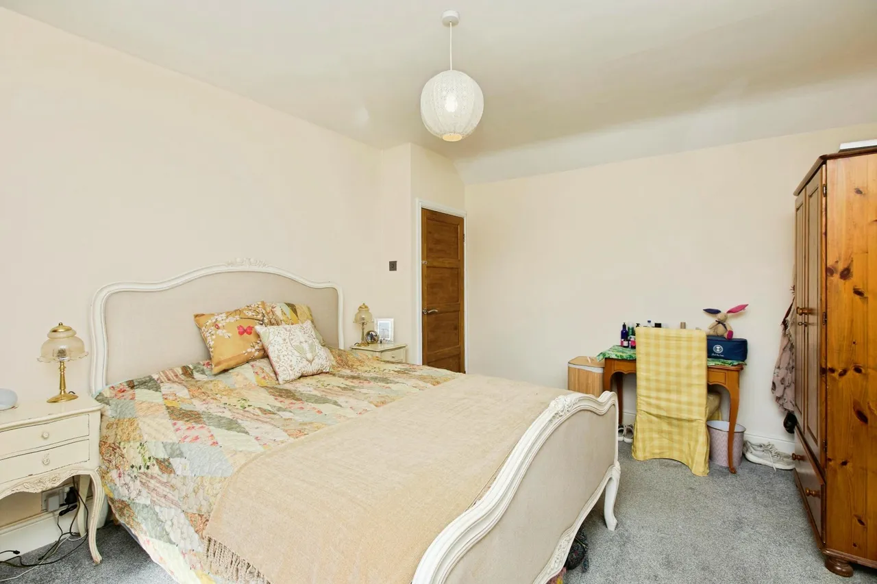 Shortheath Road, Moira, DE12, photo 12