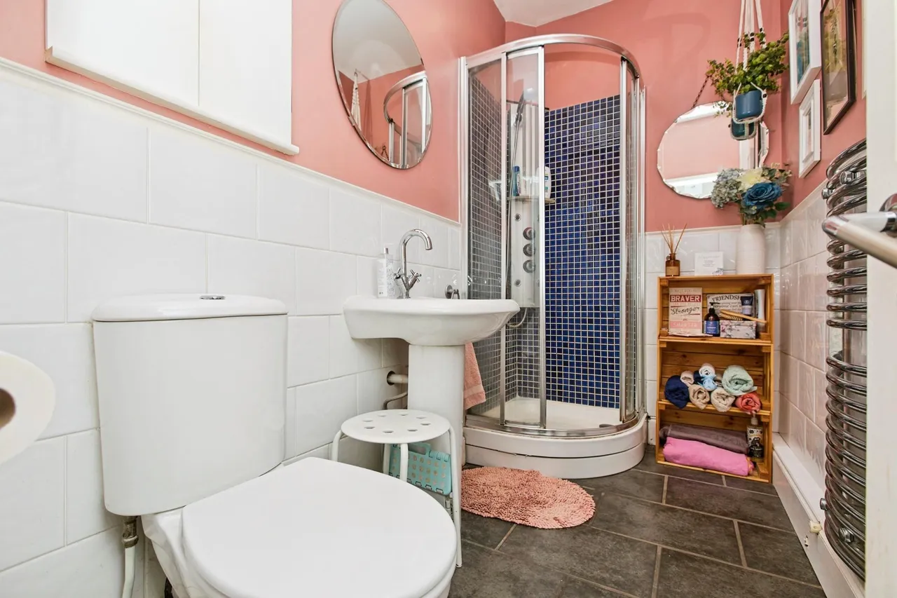 Shortheath Road, Moira, DE12, photo 18