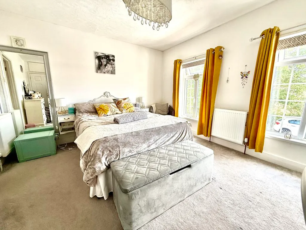 Church Road, Slip End LU1 4BJ, photo 12