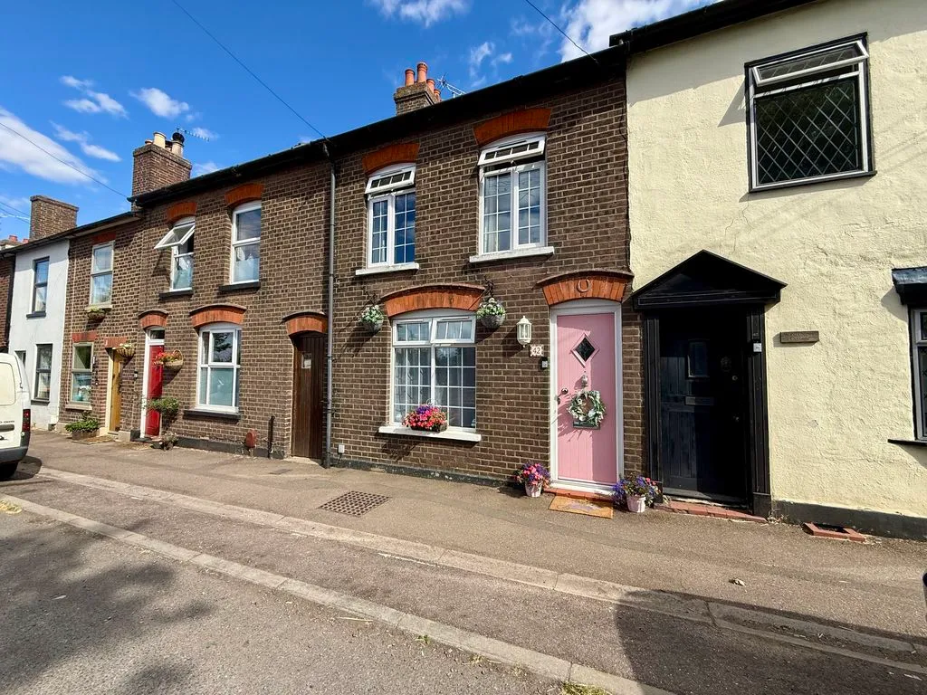 3 bed house for sale — Church Road, Slip End LU1 4BJ