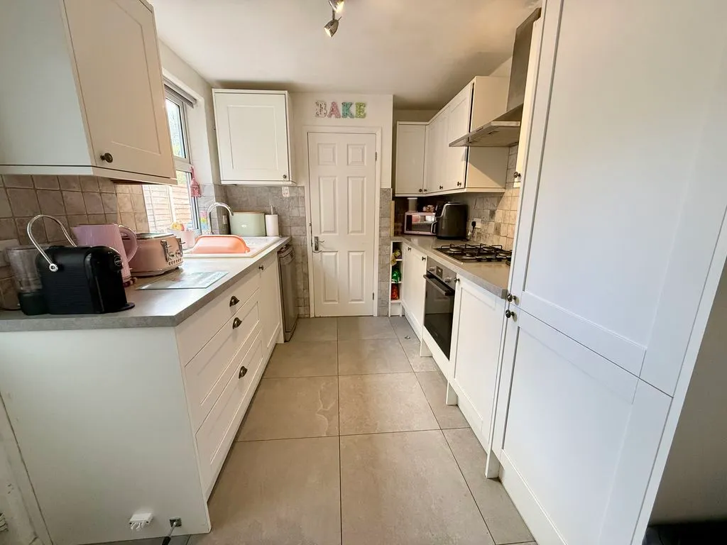 Church Road, Slip End LU1 4BJ, photo 3