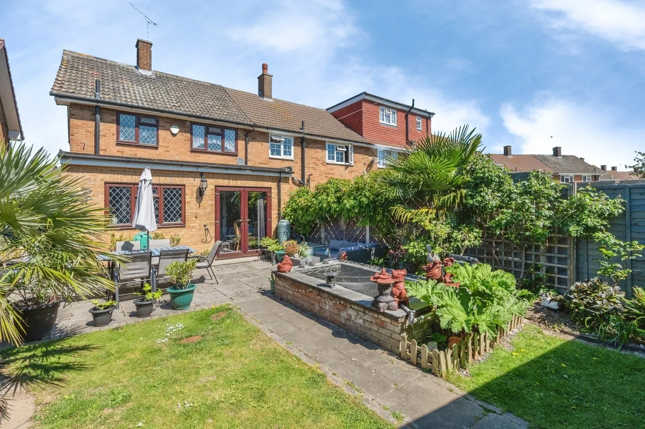 Bader Way, Rainham, RM13, photo 9