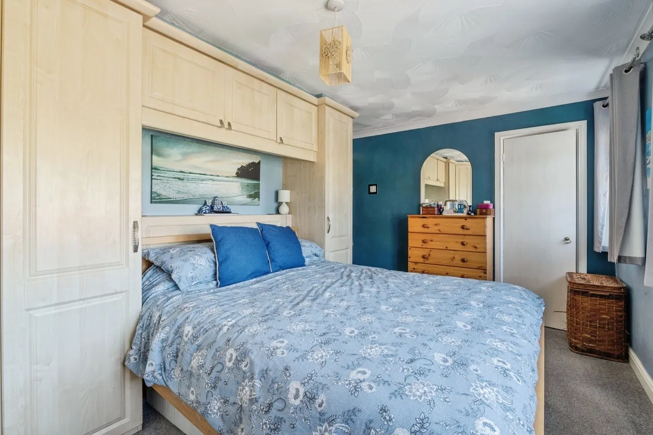 Bader Way, Rainham, RM13, photo 11