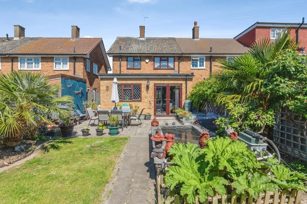 Bader Way, Rainham, RM13, photo 13