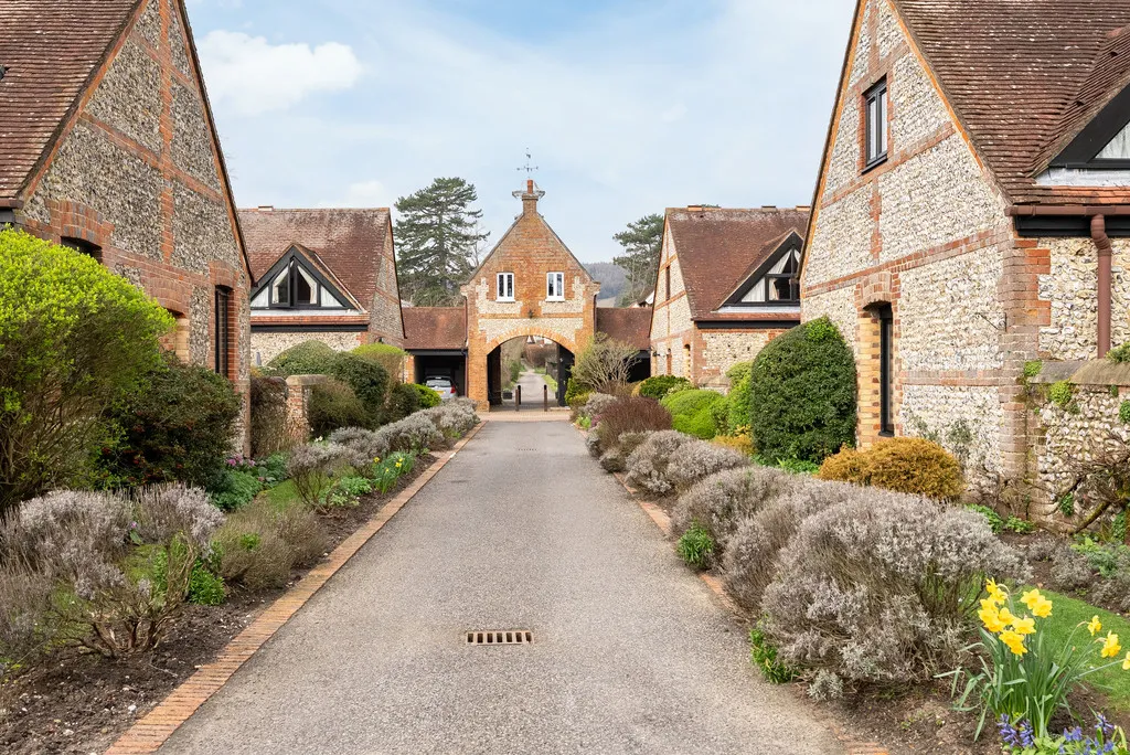 Glebe Road, Dorking, RH4, photo 13