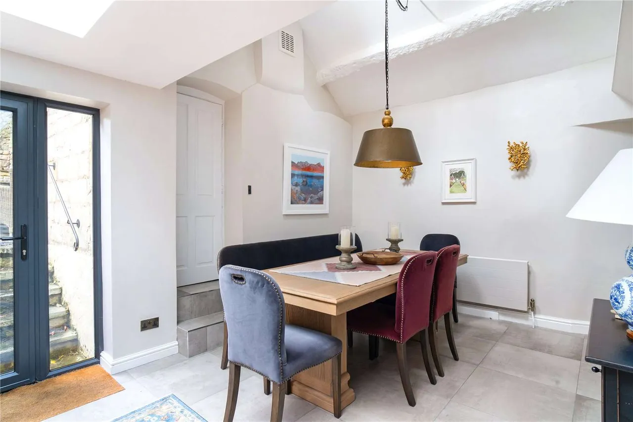 Northend Terrace, Chipping Campden, Gloucestershire, GL55 6AE, photo 5