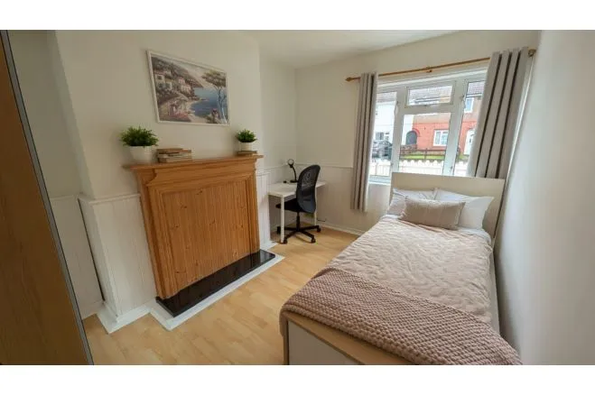 Freeburn Causeway, Coventry, CV4, photo 4