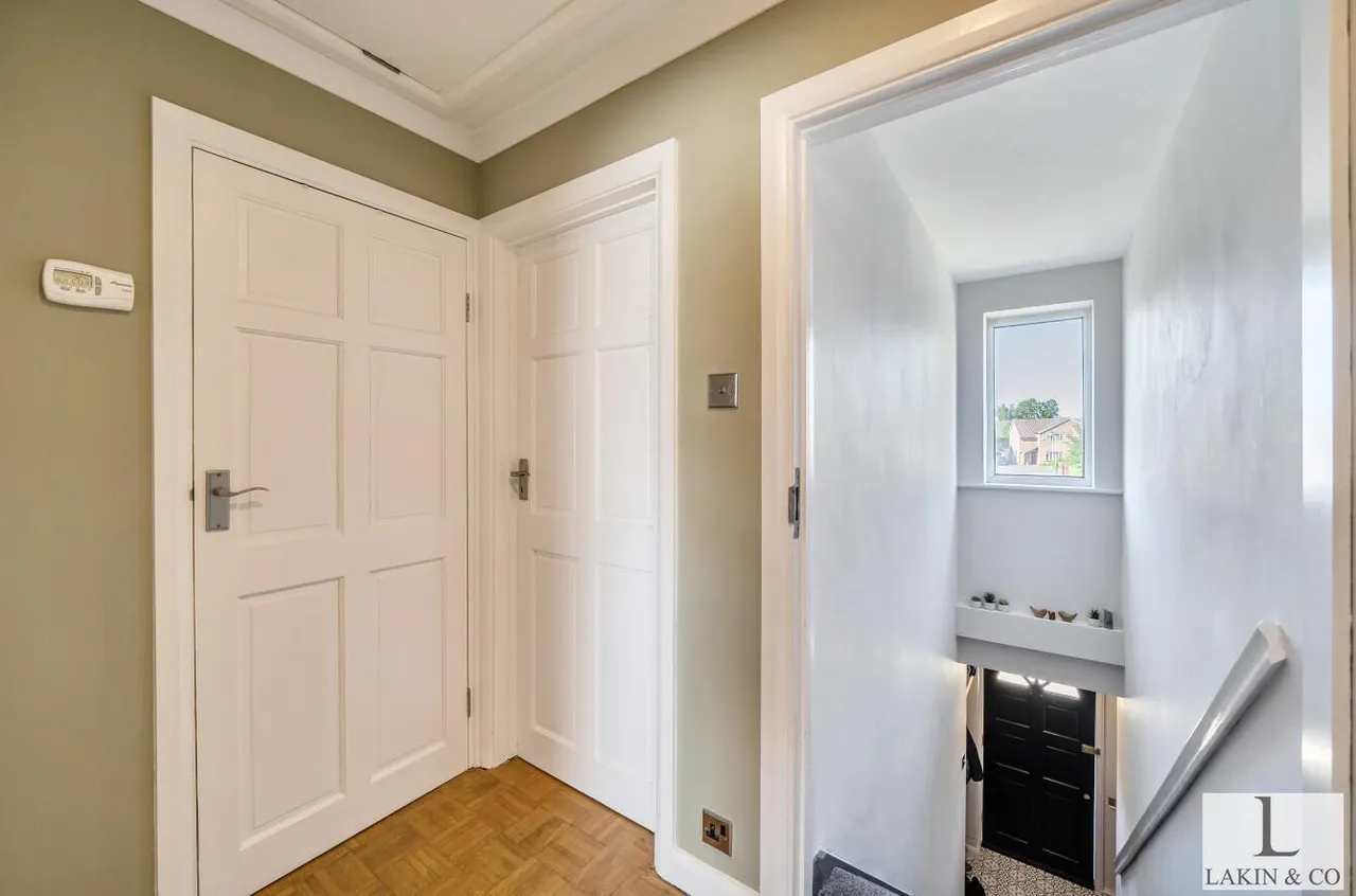 Gilmore Close, Ickenham, UB10 8DX, photo 10