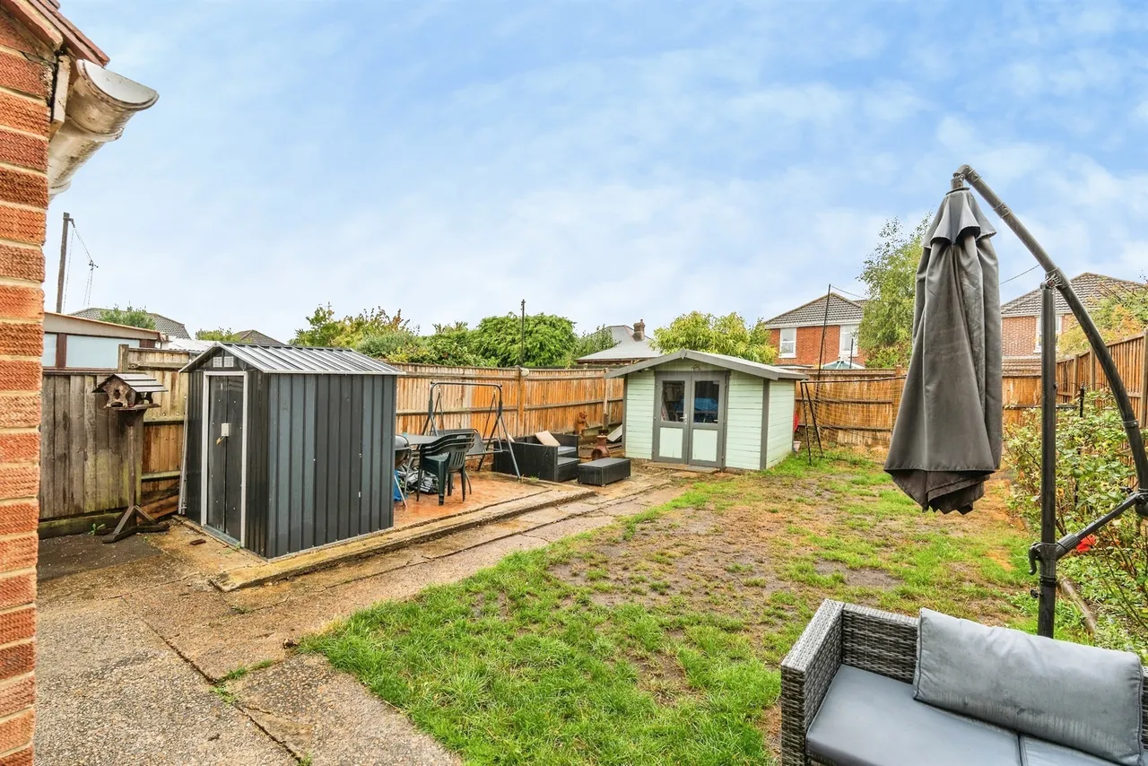 Compton Road, Totton, SO40, photo 11