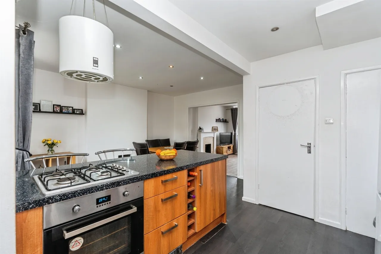 Compton Road, Totton, SO40, photo 10