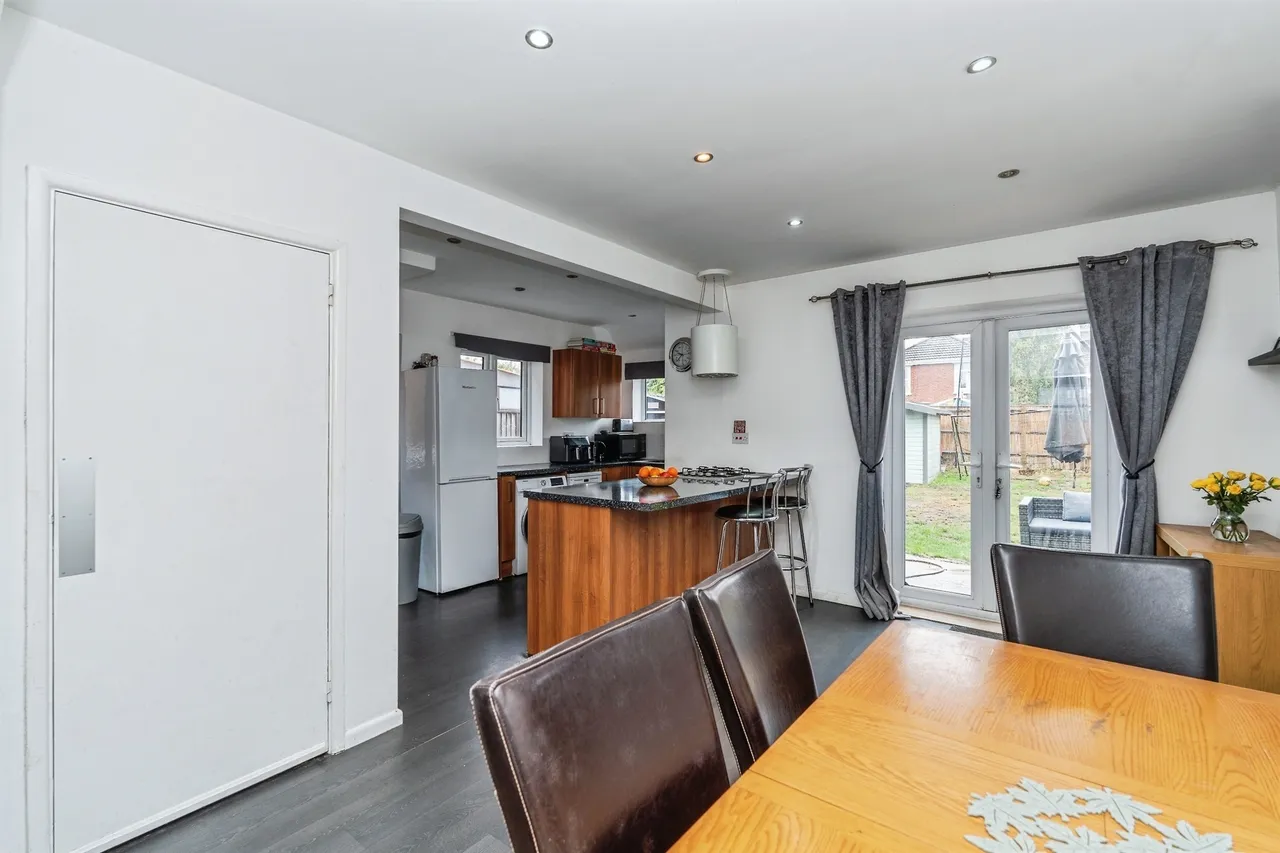 Compton Road, Totton, SO40, photo 6