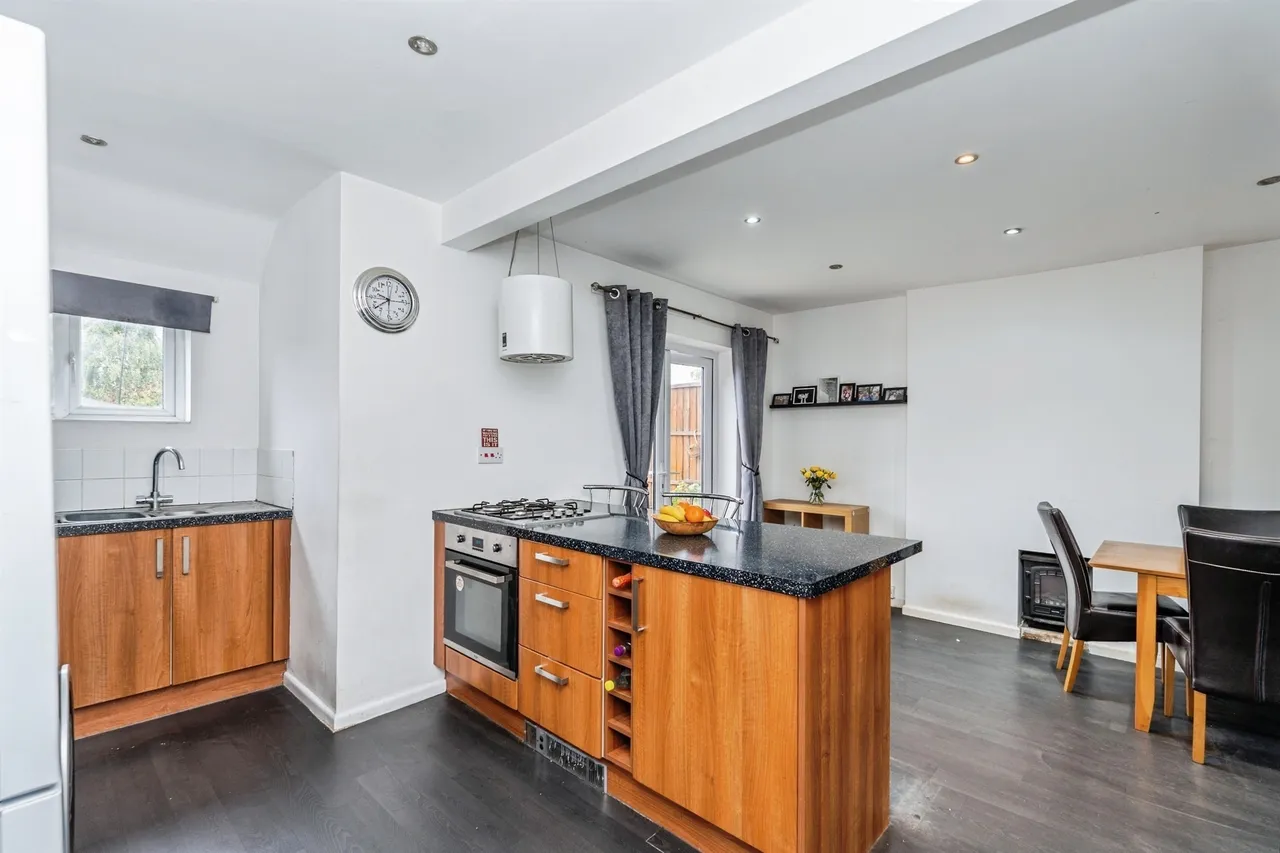 Compton Road, Totton, SO40, photo 9