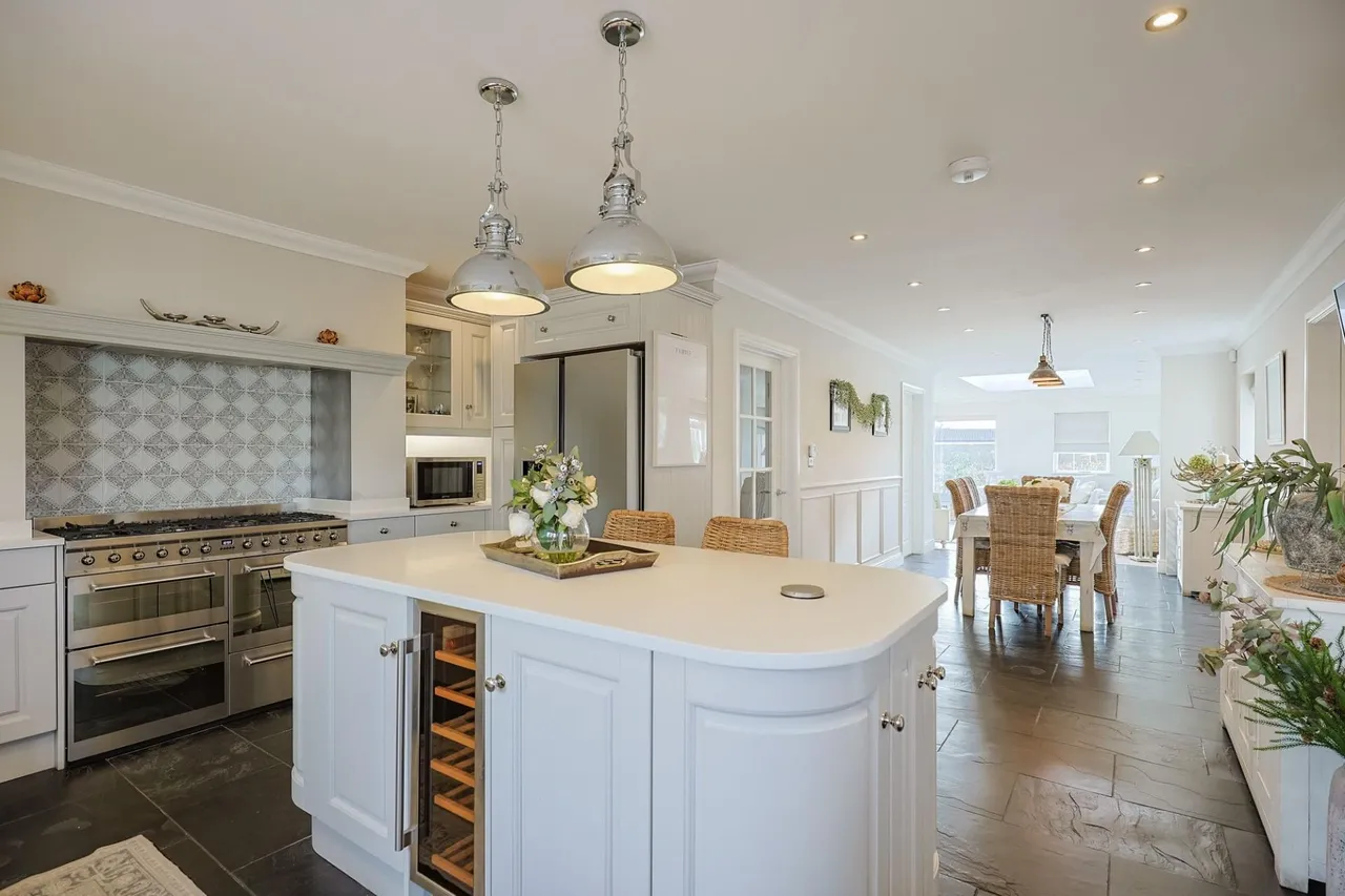 Pedrheol, Llanddarog, SA32, photo 17