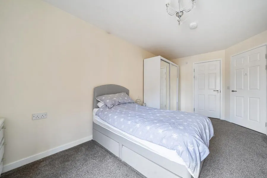 Cresswell Close, Yarnton, OX5, photo 10