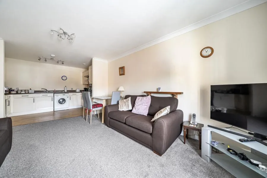 Cresswell Close, Yarnton, OX5, photo 6