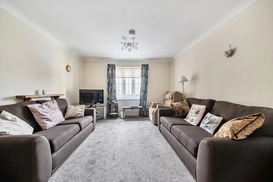 Cresswell Close, Yarnton, OX5, photo 3
