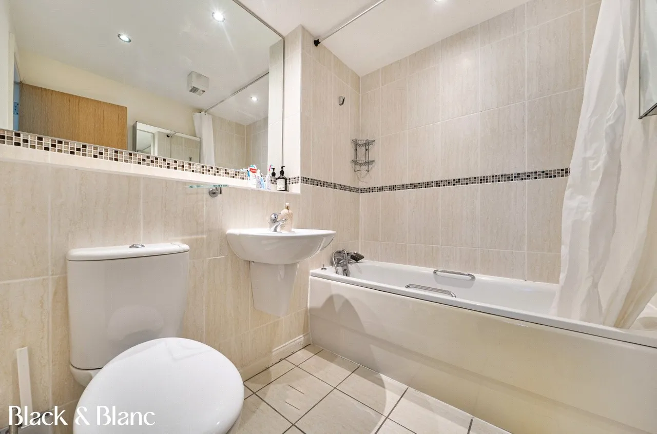 The Avenue, Beckenham, BR3, photo 11