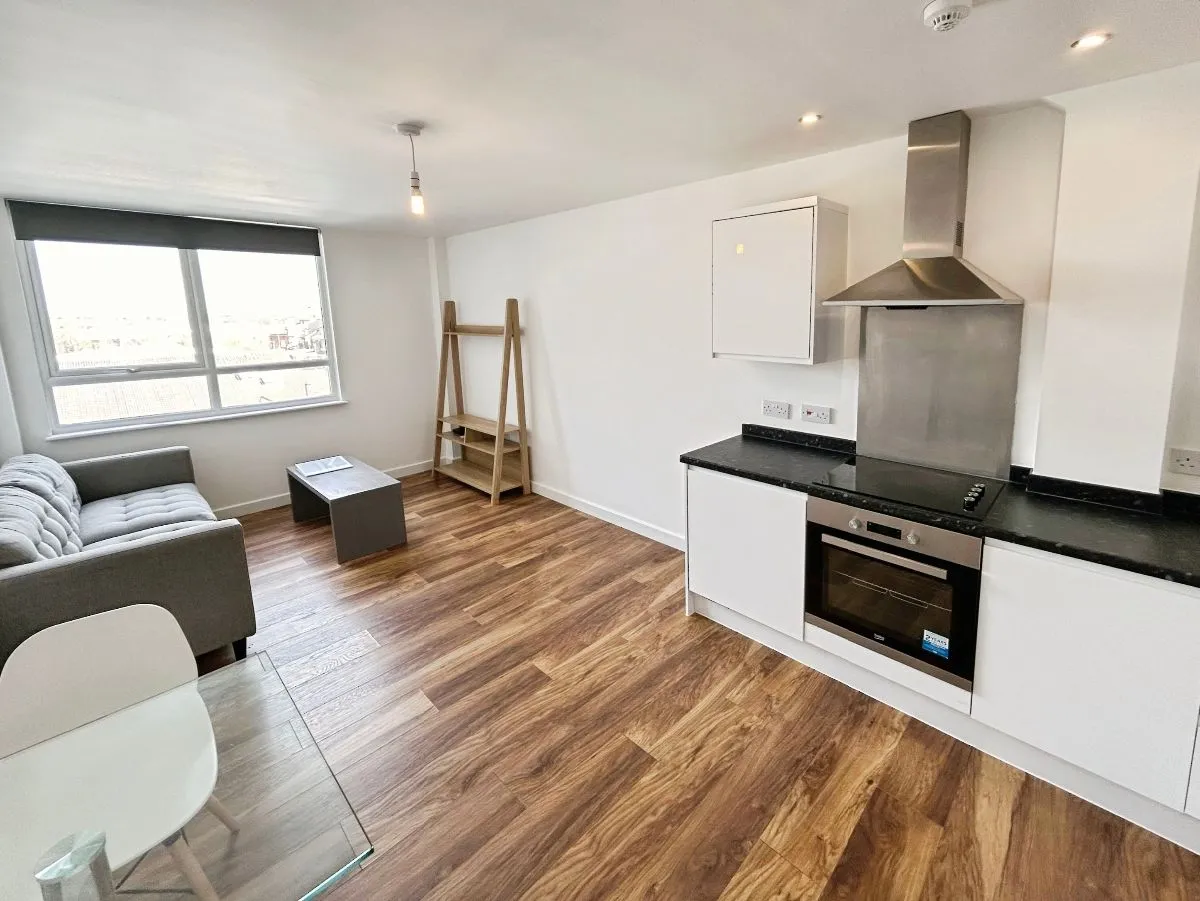 1 bed flat to rent — 35 Skerton Road, Manchester, M16 0TR