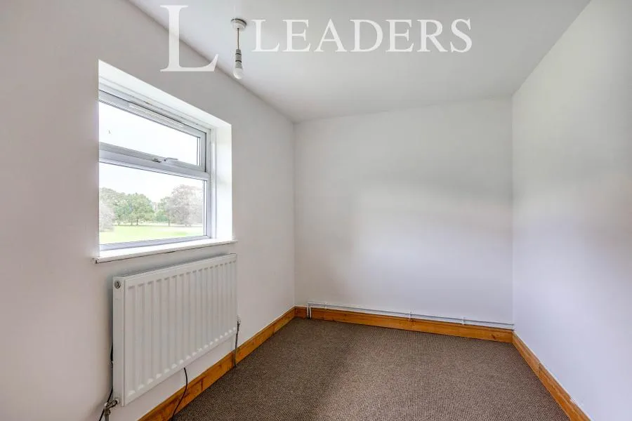 Greenside, Northampton, NN3, photo 9