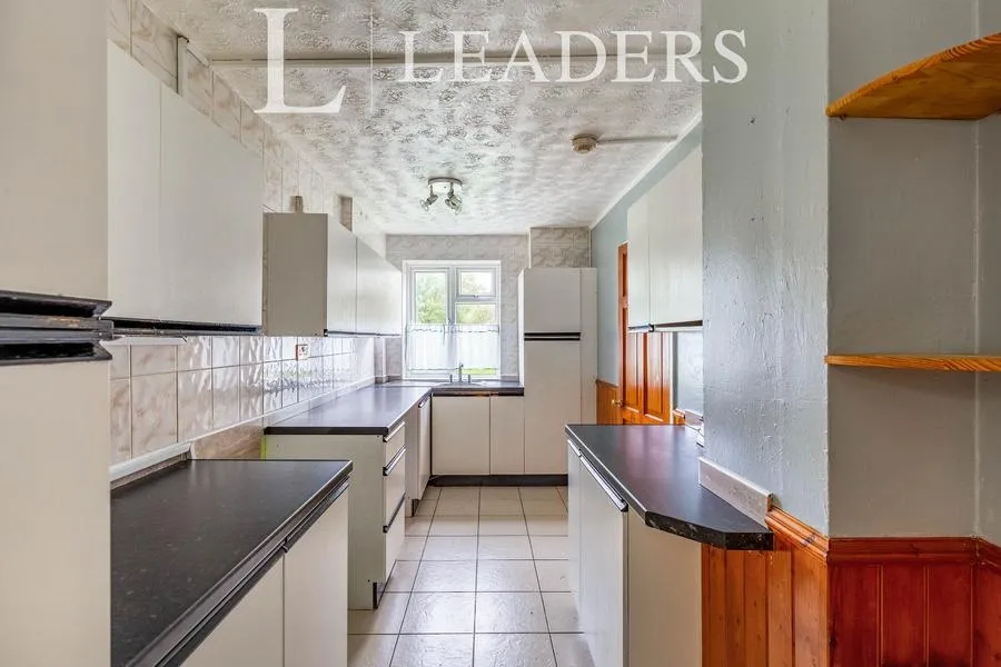 Greenside, Northampton, NN3, photo 6