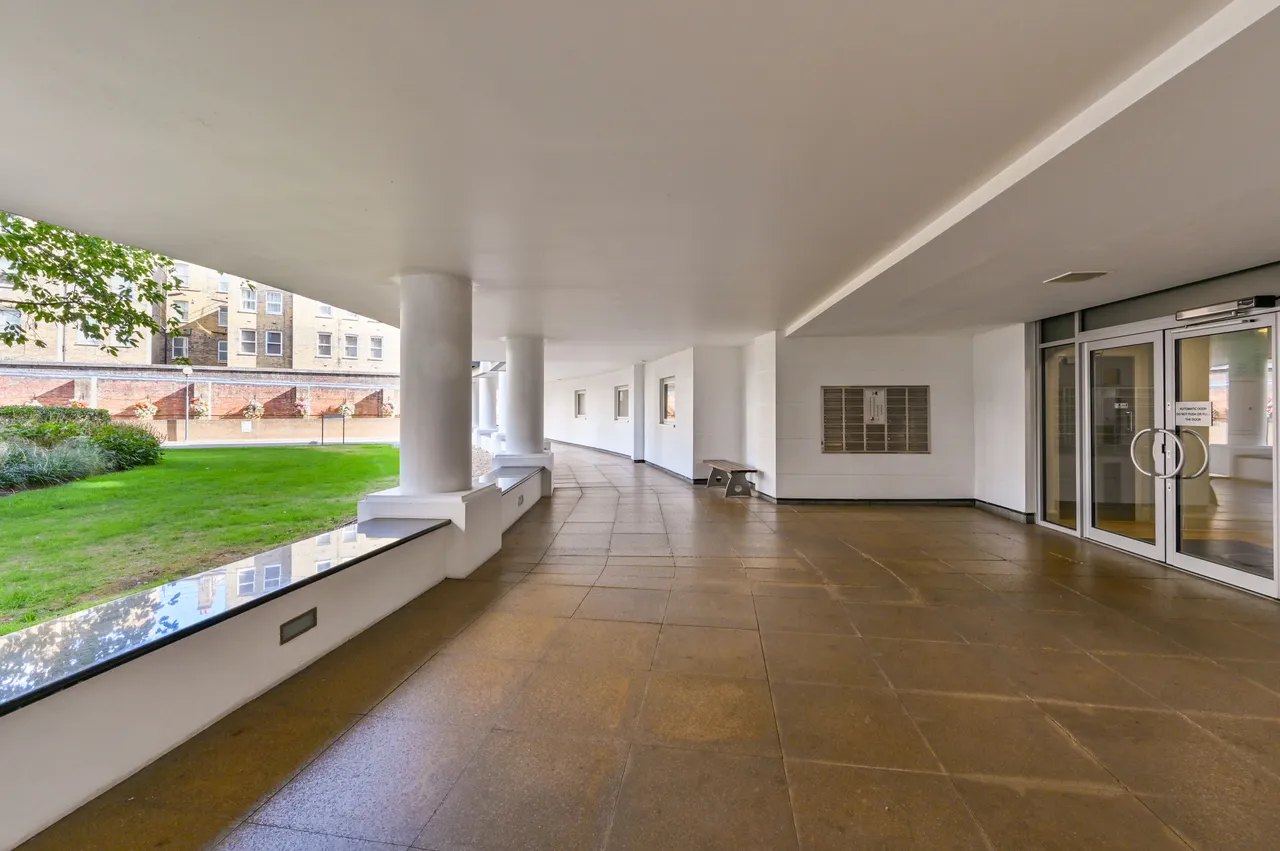 London, NW1, photo 13